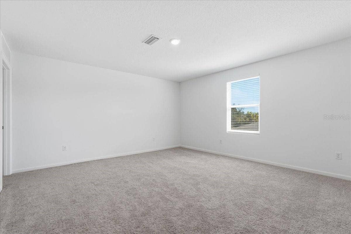 Zephyrhills, FL 33541