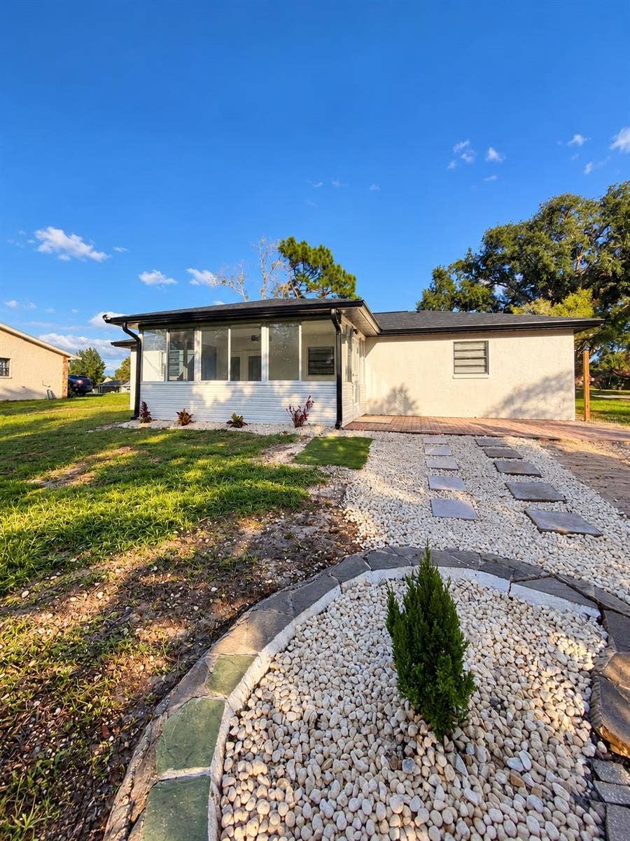 7295 EDINBURGH WAY, Weeki Wachee, FL 34613 7295 EDINBURGH WAY, Weeki Wachee, FL 34613