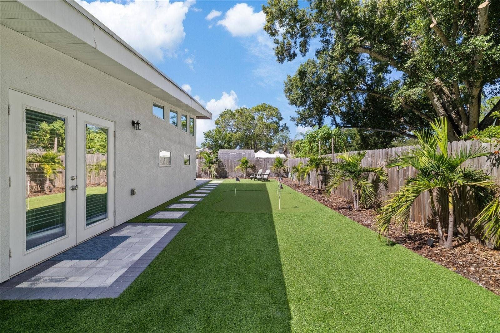 2905 W PAXTON AVENUE, Tampa, FL 33611 2905 W PAXTON AVENUE, Tampa, FL 33611
