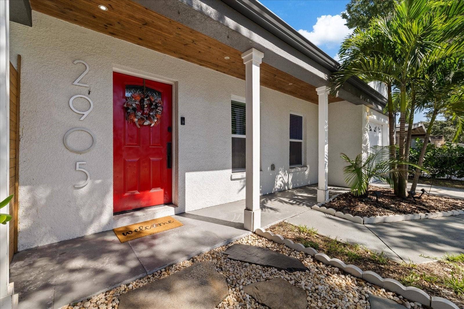 2905 W PAXTON AVENUE, Tampa, FL 33611 2905 W PAXTON AVENUE, Tampa, FL 33611