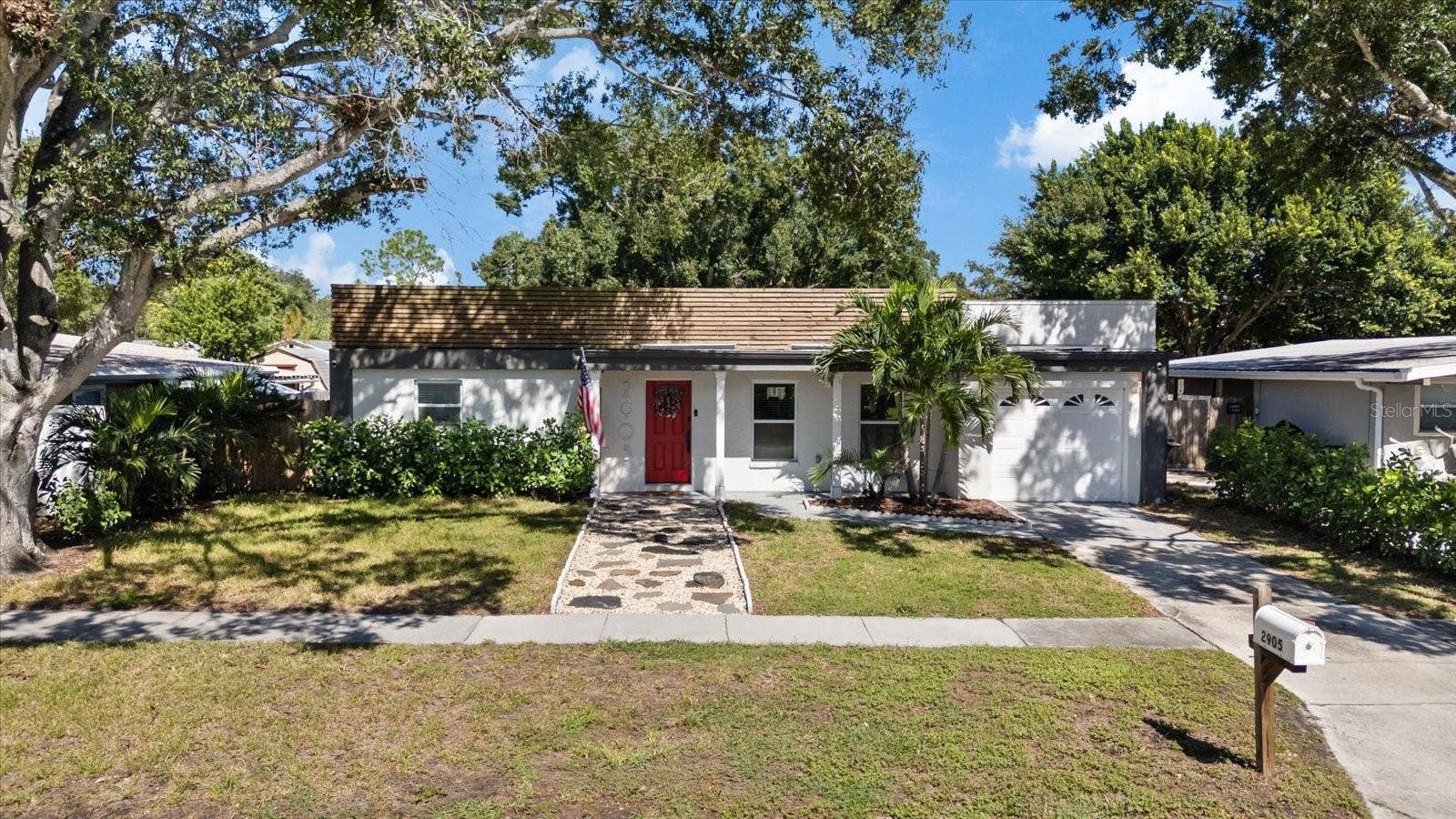 2905 W PAXTON AVENUE, Tampa, FL 33611 2905 W PAXTON AVENUE, Tampa, FL 33611