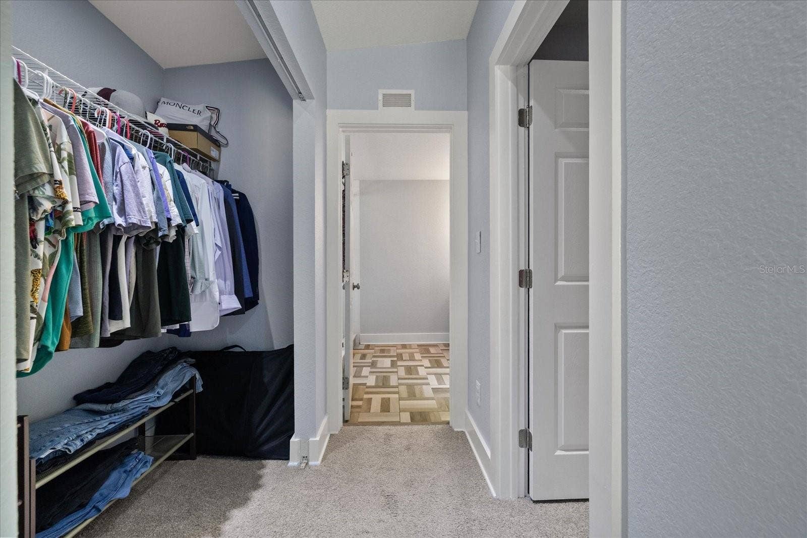 2905 W PAXTON AVENUE, Tampa, FL 33611 2905 W PAXTON AVENUE, Tampa, FL 33611