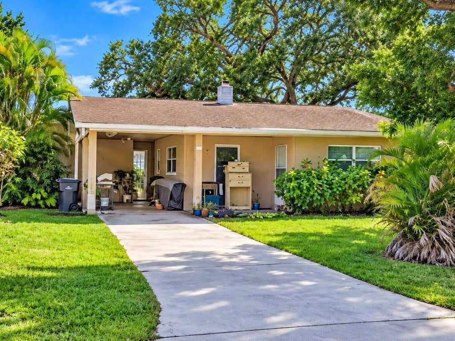 Property photo for 3206 W CHEROKEE AVENUE, Tampa, FL
