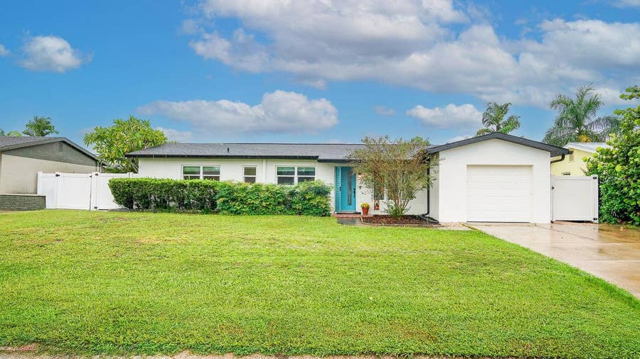 Property photo for 6782 33RD AVENUE N, St Petersburg, FL