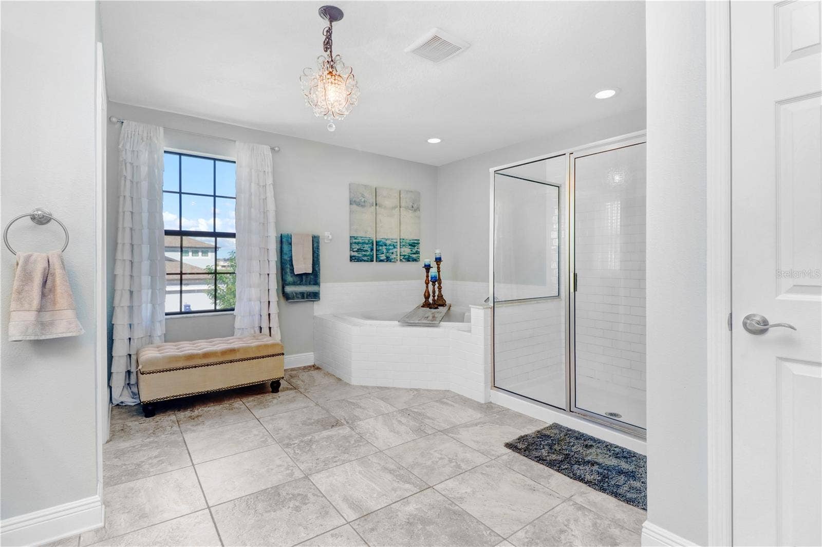 19472 LONG LAKE RANCH BOULEVARD, Lutz, FL 33558 19472 LONG LAKE RANCH BOULEVARD, Lutz, FL 33558