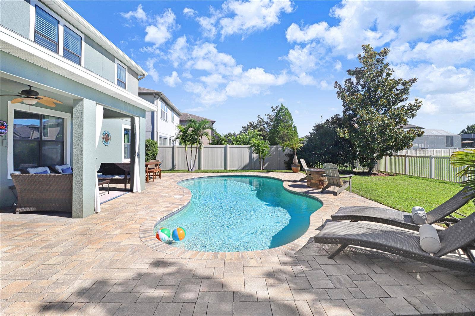 19472 LONG LAKE RANCH BOULEVARD, Lutz, FL 33558 19472 LONG LAKE RANCH BOULEVARD, Lutz, FL 33558