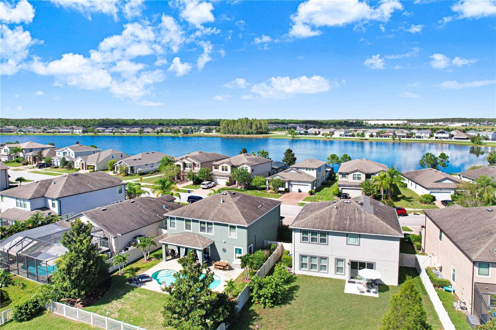 19472 LONG LAKE RANCH BOULEVARD, Lutz, FL 33558 19472 LONG LAKE RANCH BOULEVARD, Lutz, FL 33558