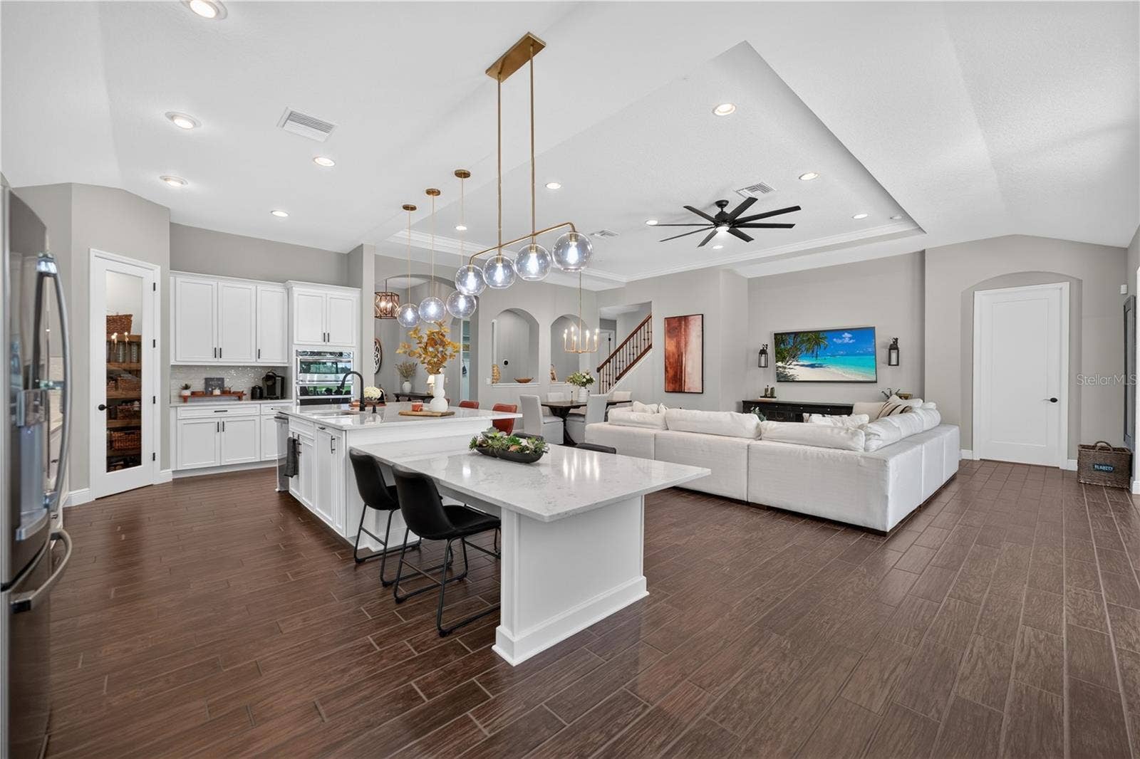 Stunning Open Entertaining Space