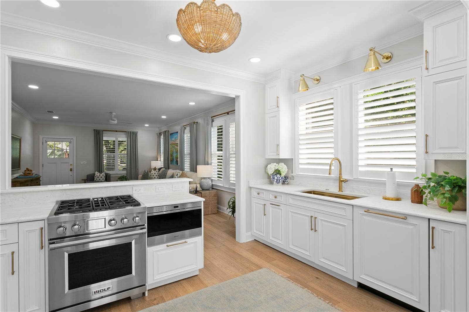 913 S BRUCE STREET, Tampa, FL 33606 Wolf Appliances