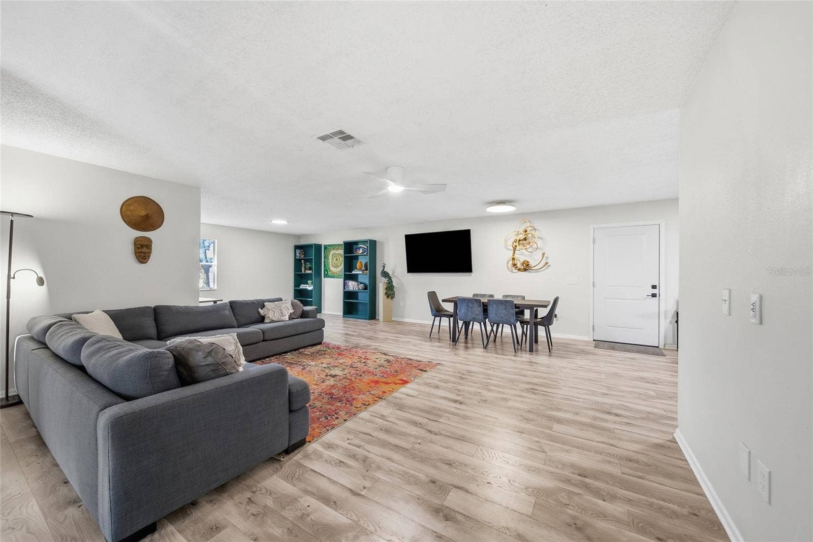 12234 PHYLLIS LANE, Hudson, FL 34669 Living room