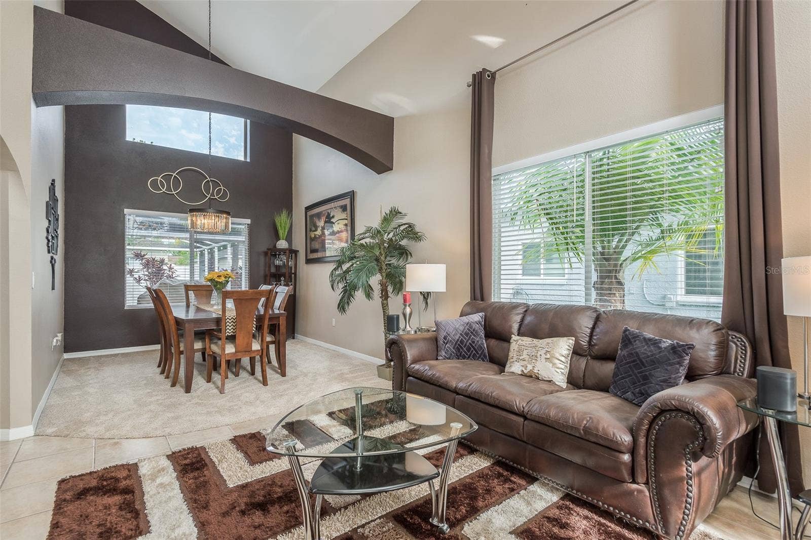 1633 SHADY OAKS DRIVE, Oldsmar, FL 34677 1633 SHADY OAKS DRIVE, Oldsmar, FL 34677