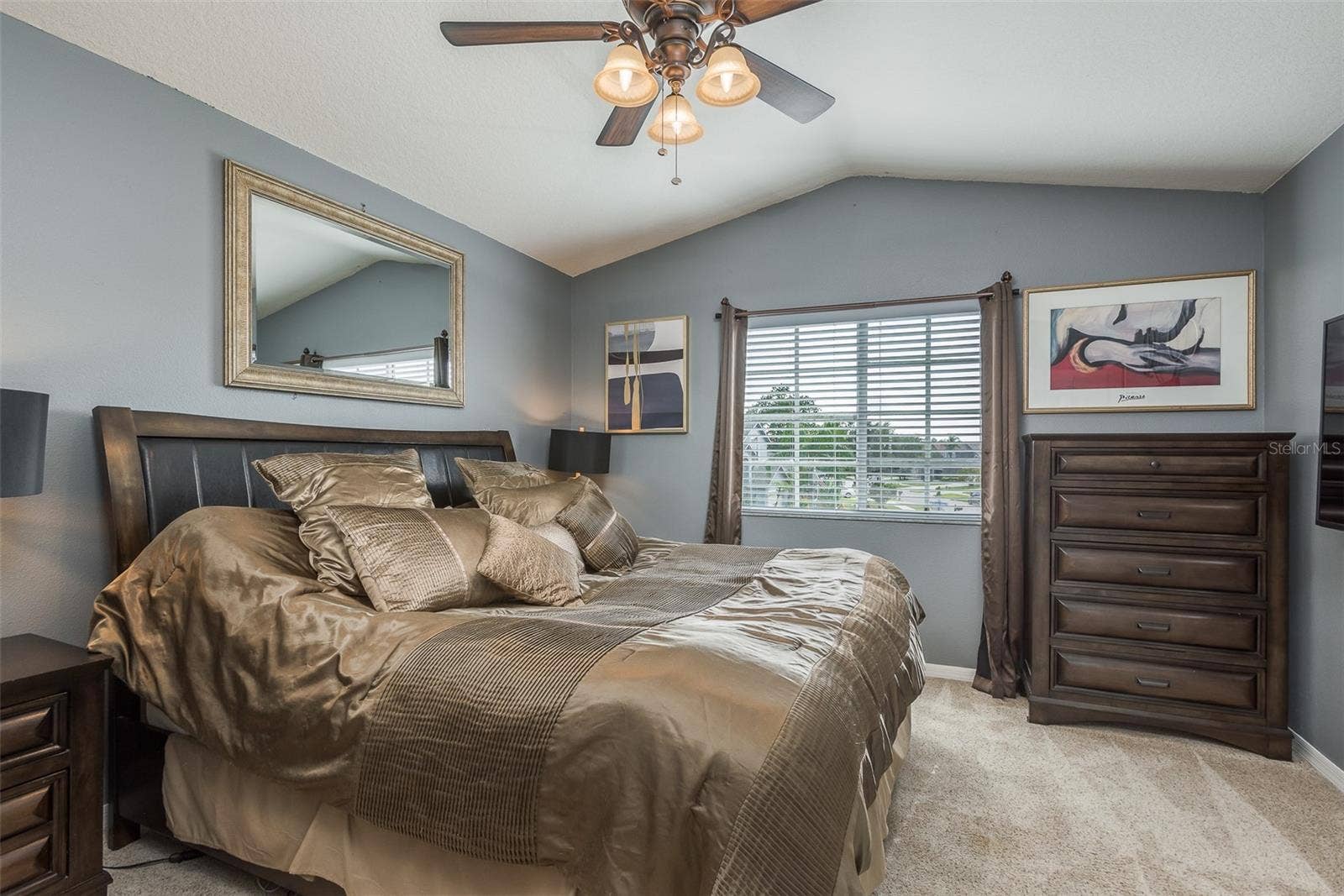 1633 SHADY OAKS DRIVE, Oldsmar, FL 34677 1633 SHADY OAKS DRIVE, Oldsmar, FL 34677