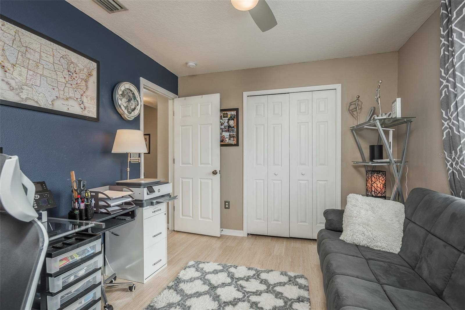 1633 SHADY OAKS DRIVE, Oldsmar, FL 34677 1633 SHADY OAKS DRIVE, Oldsmar, FL 34677