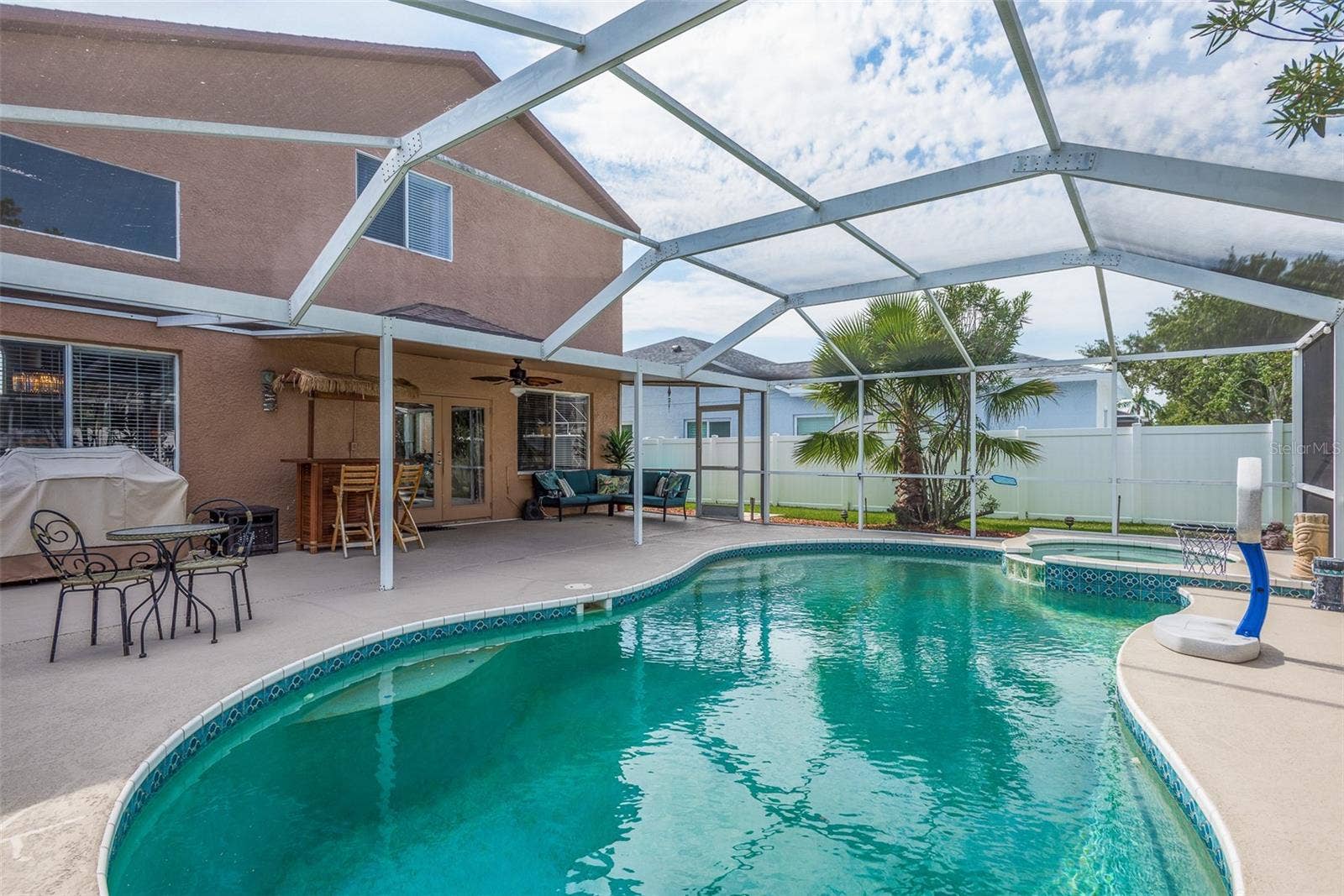 1633 SHADY OAKS DRIVE, Oldsmar, FL 34677 1633 SHADY OAKS DRIVE, Oldsmar, FL 34677