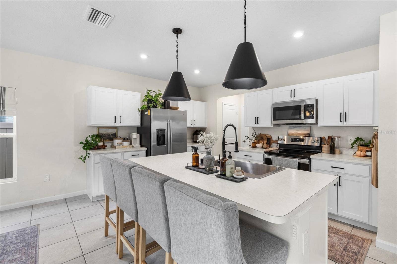 3757 ZEPHYR PRESERVE PLACE, Zephyrhills, FL 33541 3757 ZEPHYR PRESERVE PLACE, Zephyrhills, FL 33541