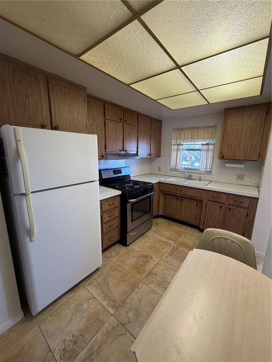 1847 SHORE DRIVE S, #216, South Pasadena, FL 33707