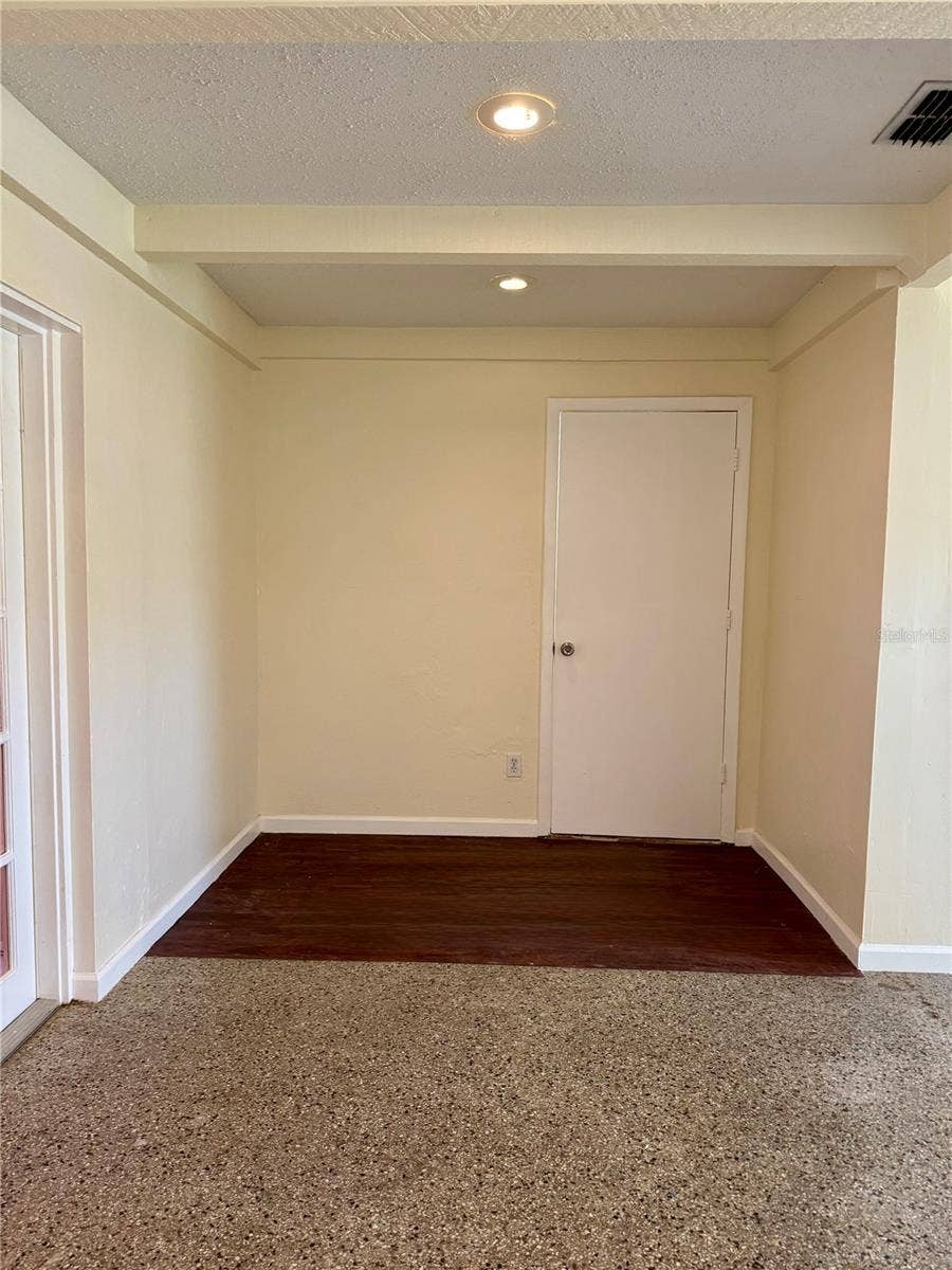 4423 W VARN AVENUE, Tampa, FL 33616 4423 W VARN AVENUE, Tampa, FL 33616