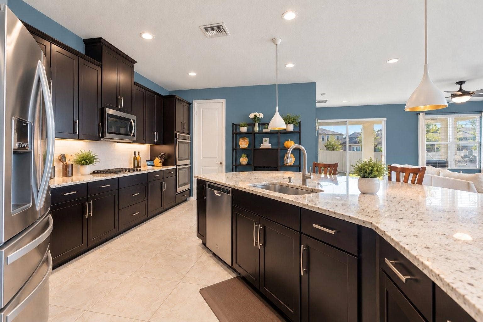 18922 ROSEATE DRIVE, Lutz, FL 33558 18922 ROSEATE DRIVE, Lutz, FL 33558