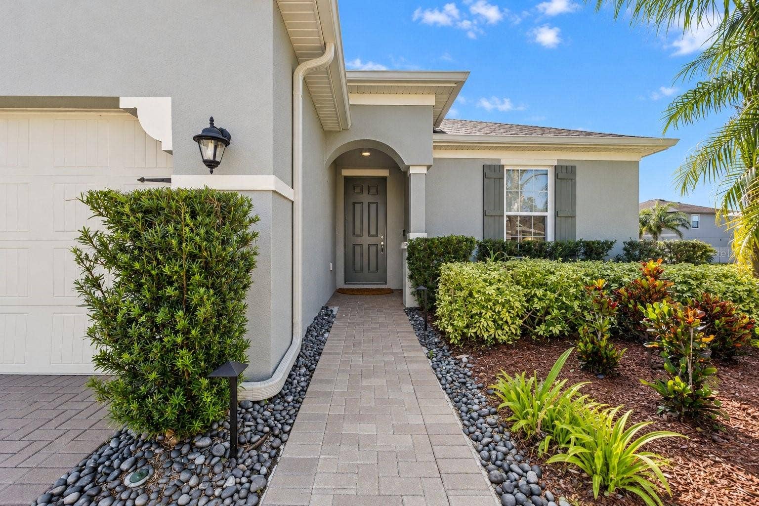 18922 ROSEATE DRIVE, Lutz, FL 33558 18922 ROSEATE DRIVE, Lutz, FL 33558