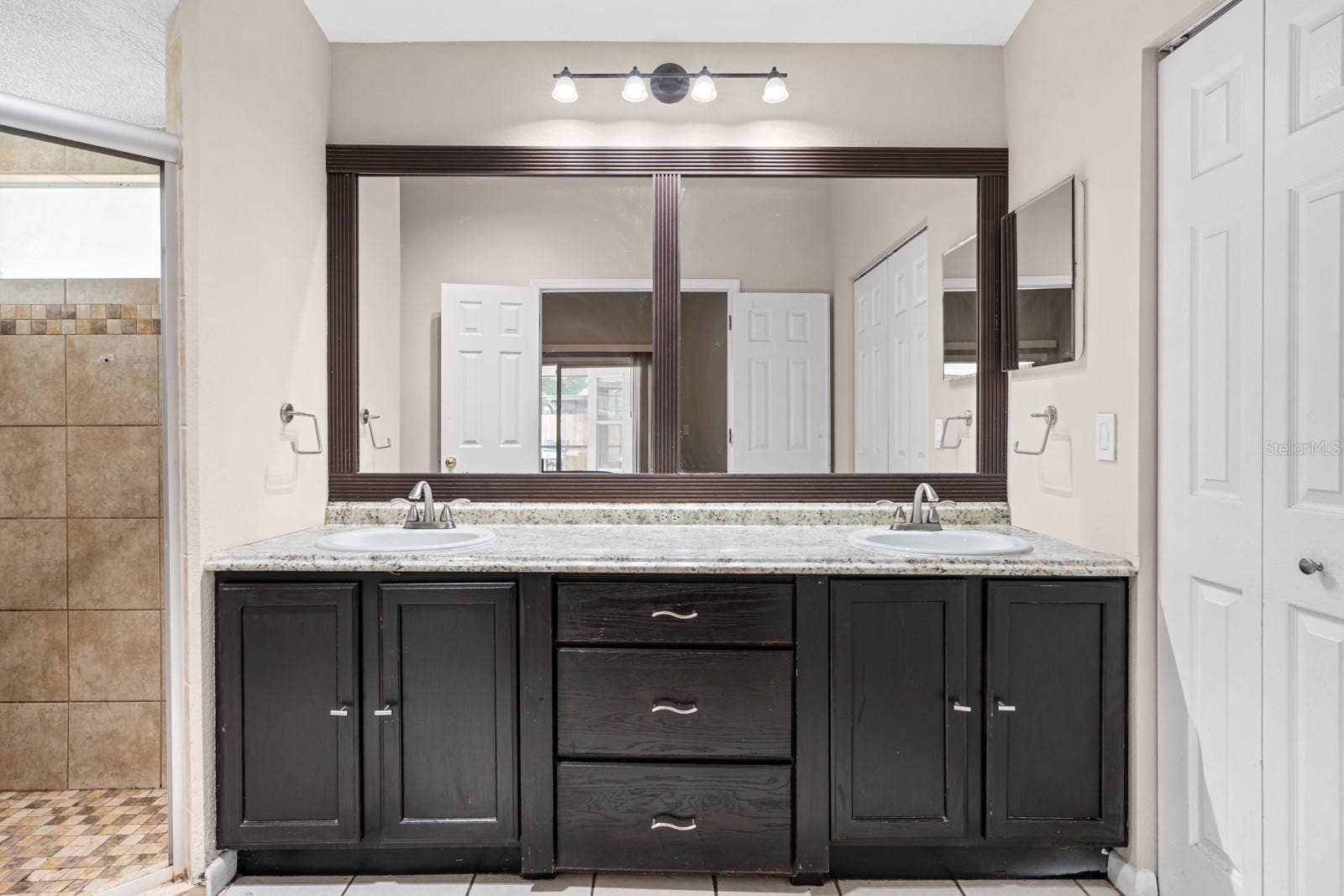 4626 PRESTON WOODS DRIVE, Valrico, FL 33596 4626 PRESTON WOODS DRIVE, Valrico, FL 33596