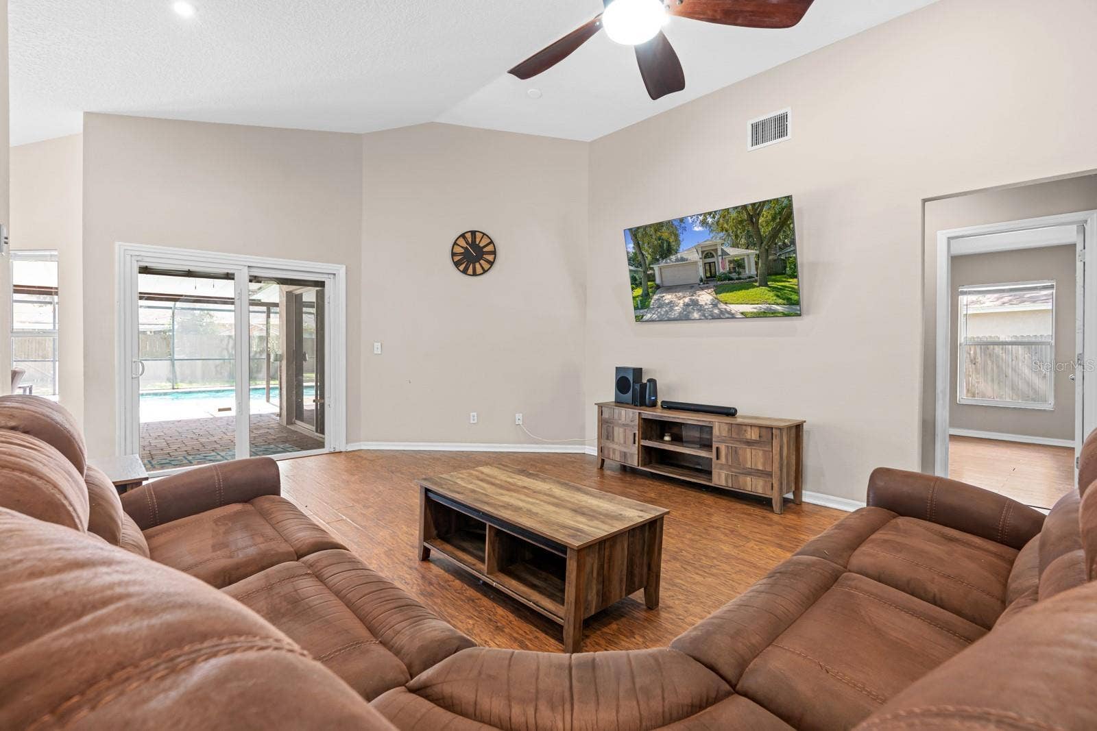 4626 PRESTON WOODS DRIVE, Valrico, FL 33596 4626 PRESTON WOODS DRIVE, Valrico, FL 33596