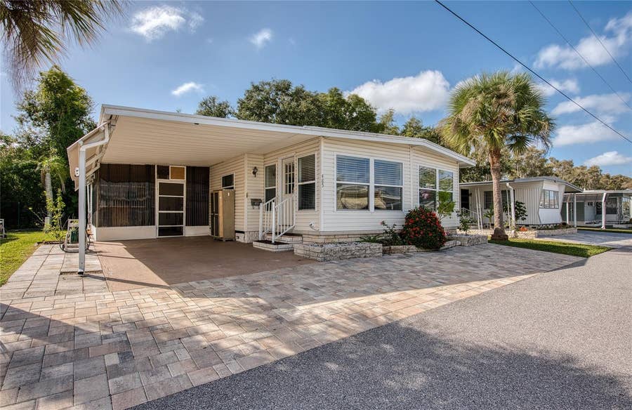 Property photo for 18675 US HIGHWAY 19 N, #485, Clearwater, FL
