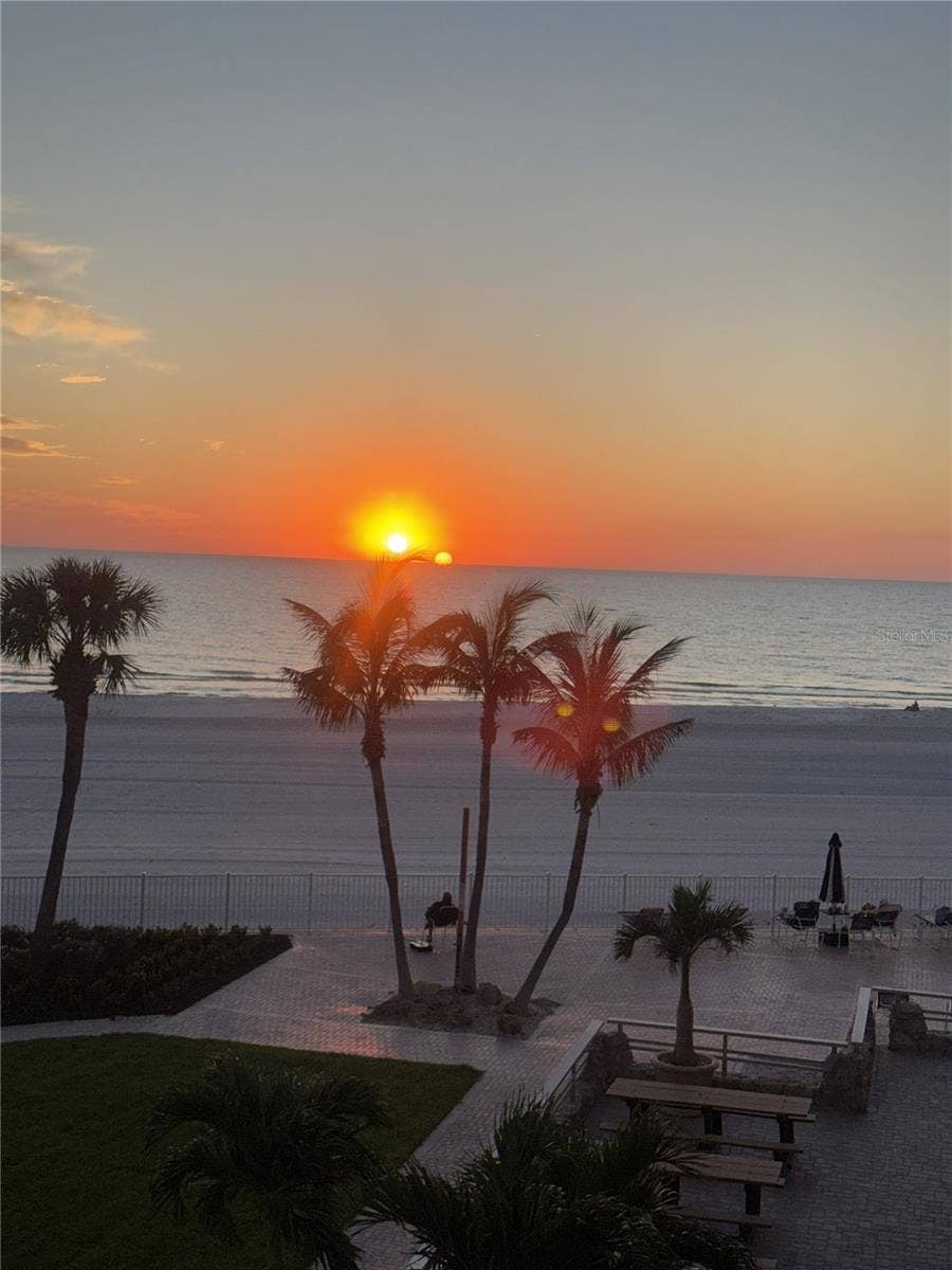17920 GULF BOULEVARD, #302, Redington Shores, FL 33708 17920 GULF BOULEVARD, #302, Redington Shores, FL 33708