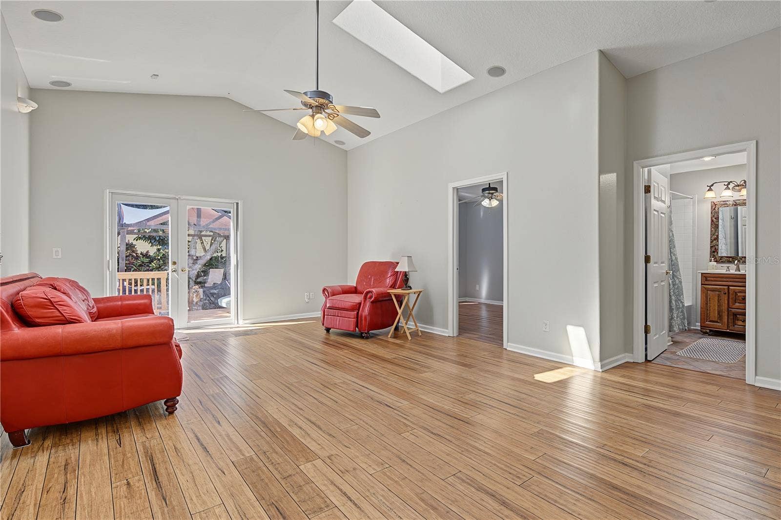 631 4TH AVENUE N, Safety Harbor, FL 34695 631 4TH AVENUE N, Safety Harbor, FL 34695