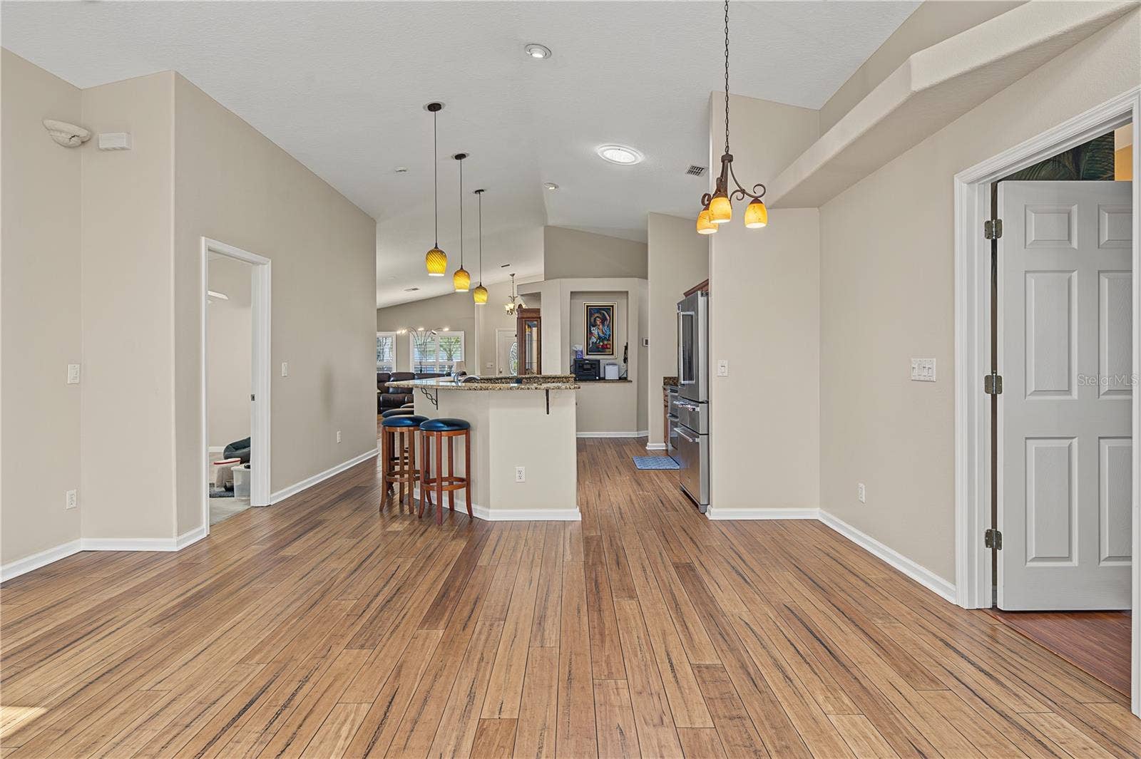 631 4TH AVENUE N, Safety Harbor, FL 34695 631 4TH AVENUE N, Safety Harbor, FL 34695