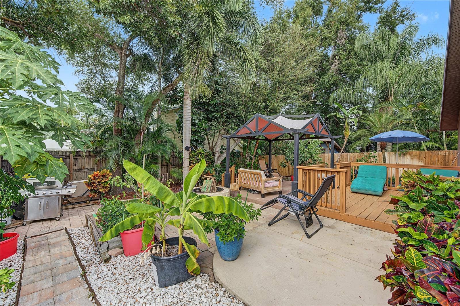 631 4TH AVENUE N, Safety Harbor, FL 34695 631 4TH AVENUE N, Safety Harbor, FL 34695
