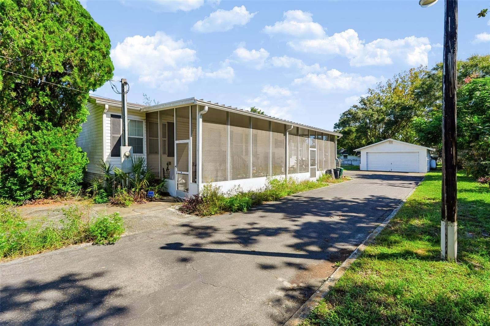 13616 LITEWOOD DRIVE, Hudson, FL 34669 13616 LITEWOOD DRIVE, Hudson, FL 34669