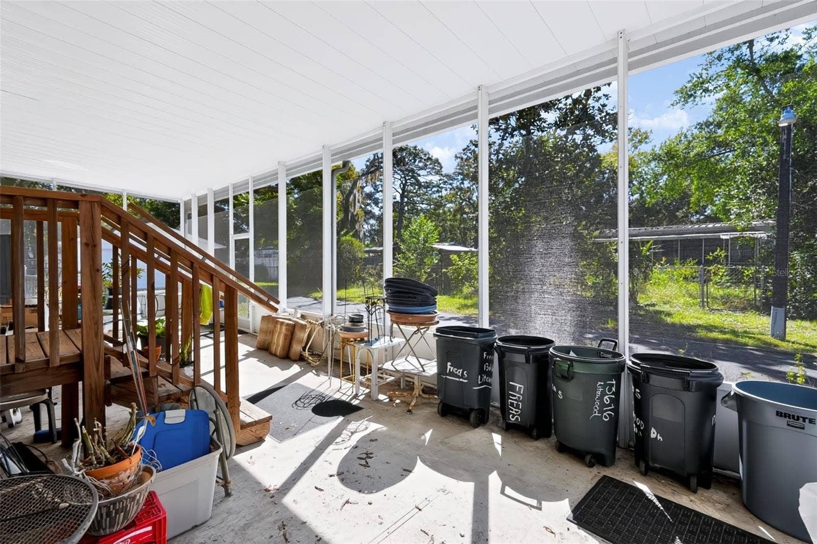 13616 LITEWOOD DRIVE, Hudson, FL 34669 13616 LITEWOOD DRIVE, Hudson, FL 34669