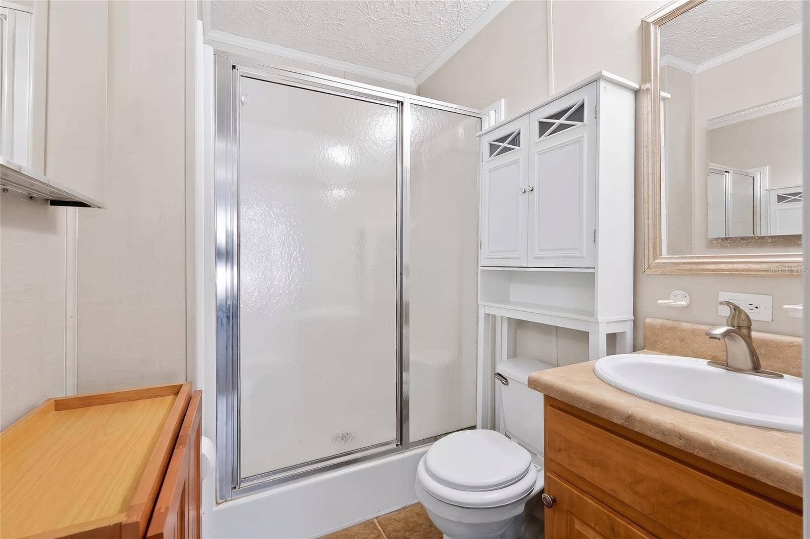 13616 LITEWOOD DRIVE, Hudson, FL 34669 13616 LITEWOOD DRIVE, Hudson, FL 34669