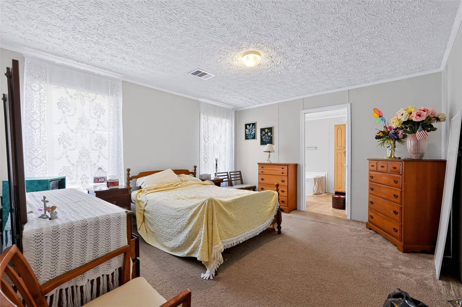 13616 LITEWOOD DRIVE, Hudson, FL 34669 13616 LITEWOOD DRIVE, Hudson, FL 34669