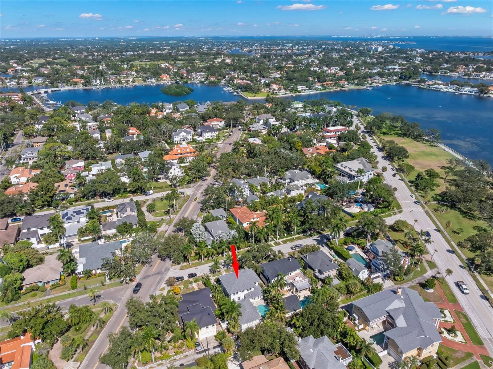 816 15TH AVENUE NE, St Petersburg, FL 33704 816 15TH AVENUE NE, St Petersburg, FL 33704