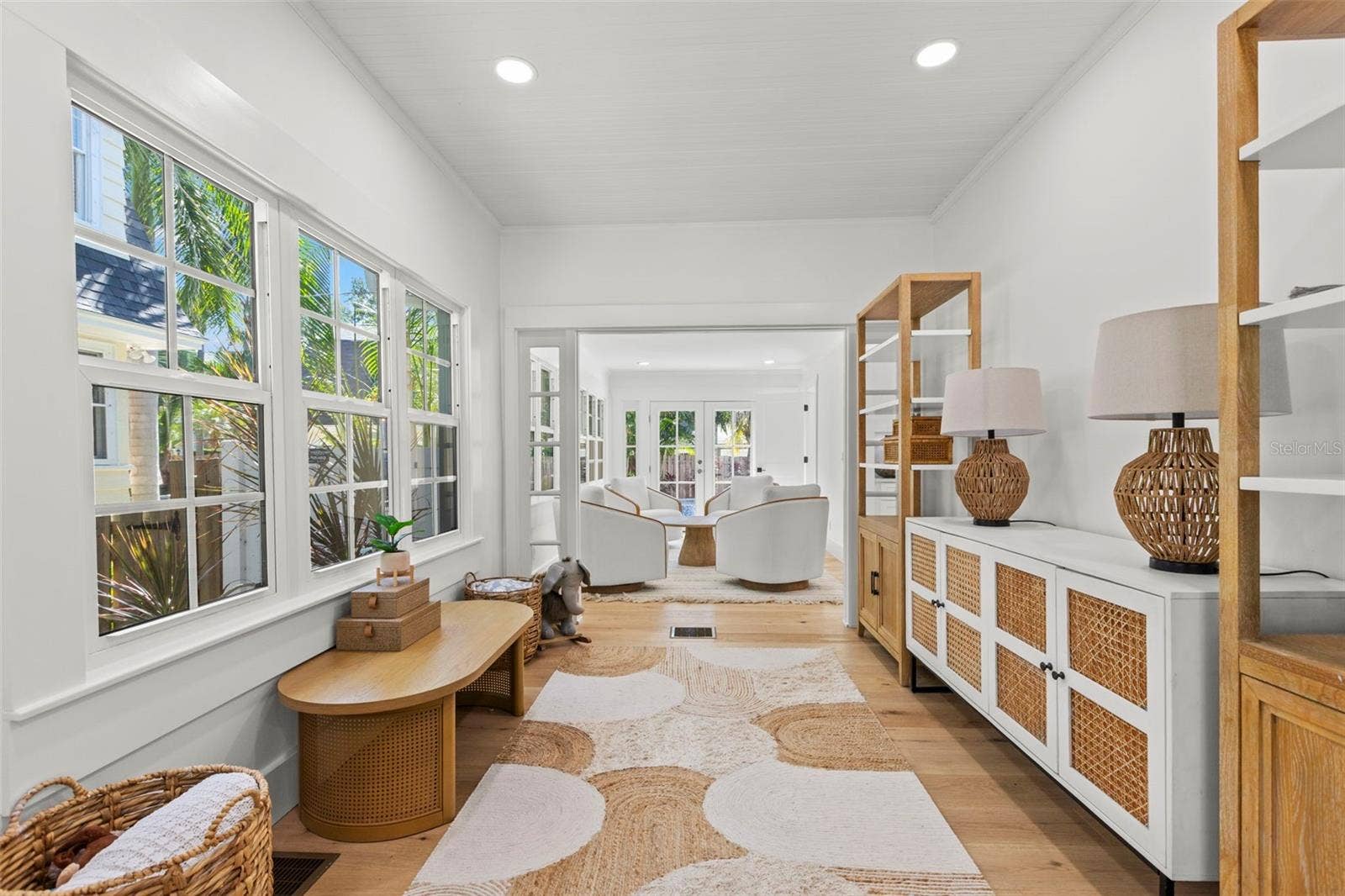 816 15TH AVENUE NE, St Petersburg, FL 33704 816 15TH AVENUE NE, St Petersburg, FL 33704