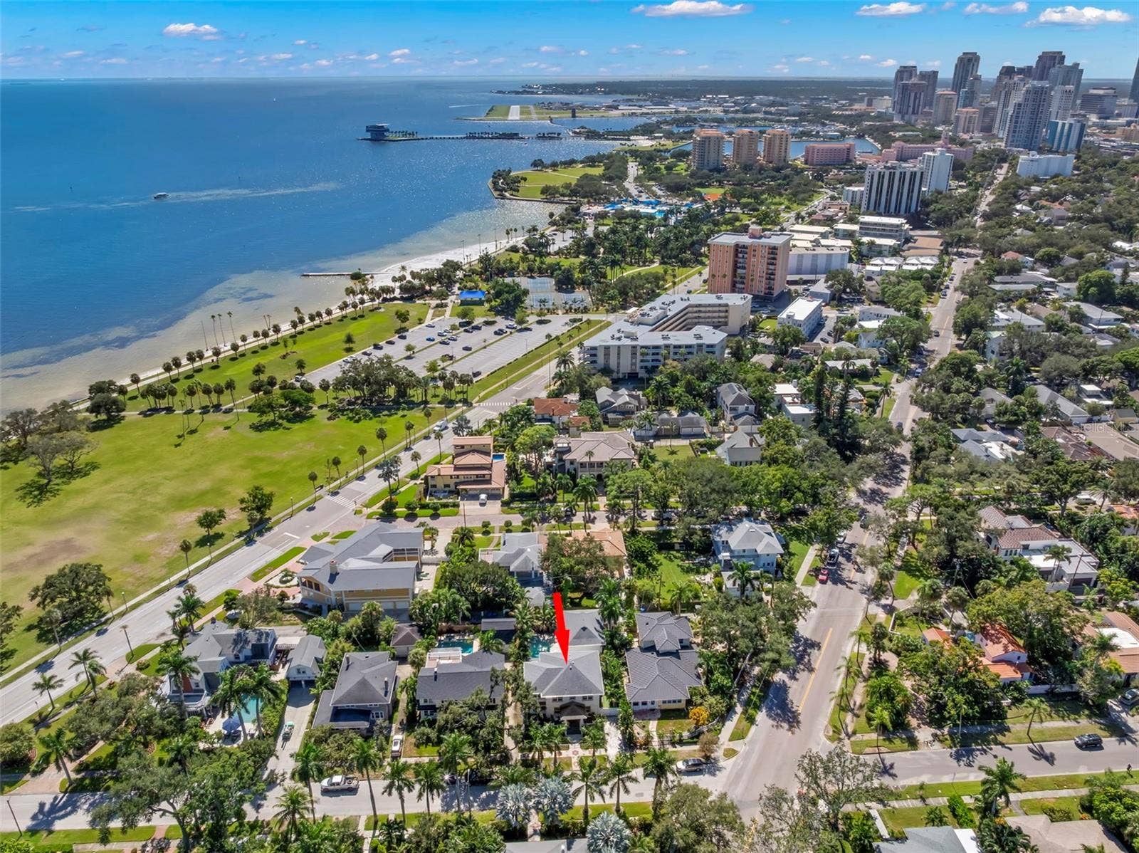 816 15TH AVENUE NE, St Petersburg, FL 33704 816 15TH AVENUE NE, St Petersburg, FL 33704
