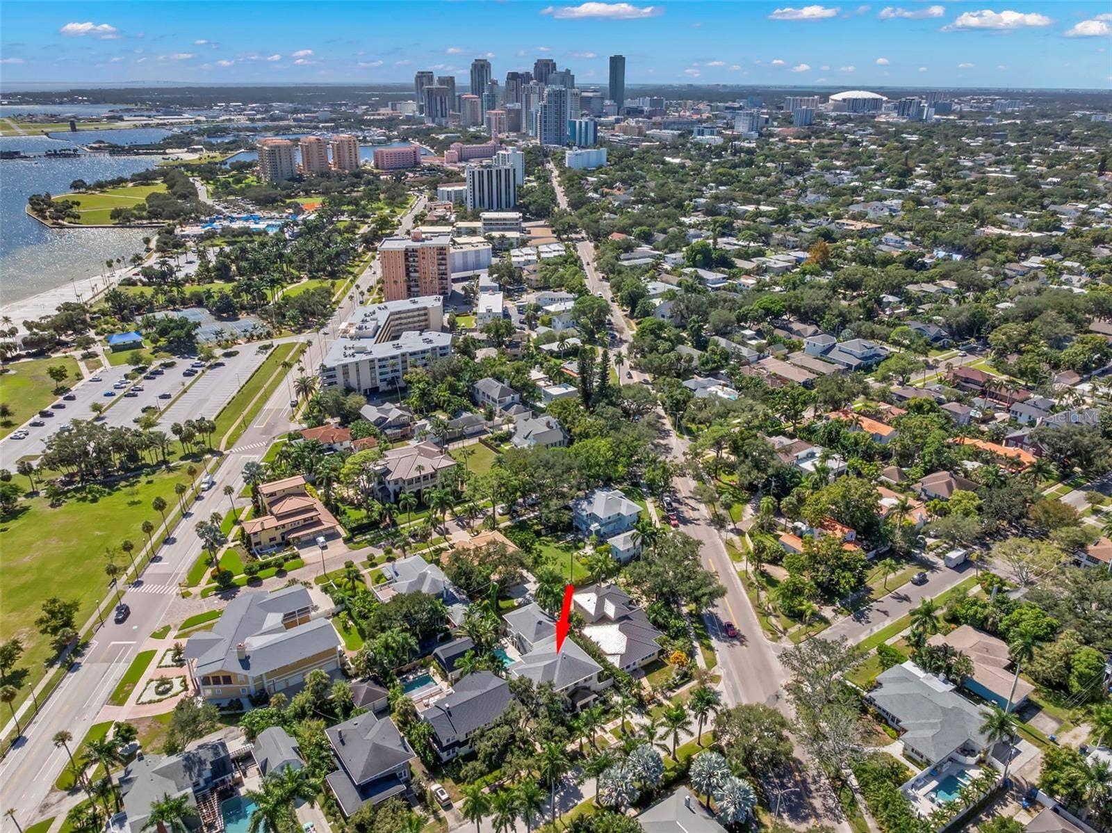 816 15TH AVENUE NE, St Petersburg, FL 33704 816 15TH AVENUE NE, St Petersburg, FL 33704