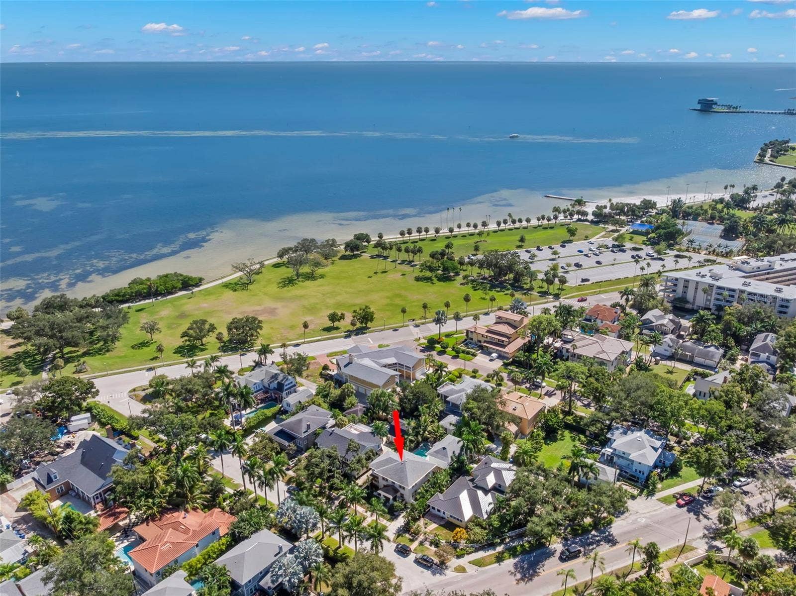 816 15TH AVENUE NE, St Petersburg, FL 33704 816 15TH AVENUE NE, St Petersburg, FL 33704