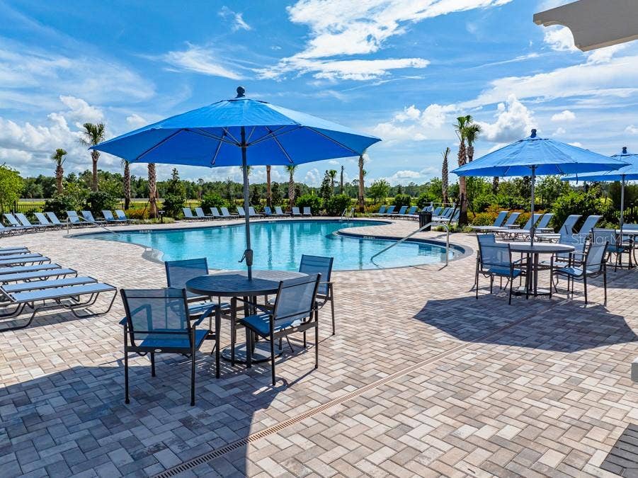 13662 TROPICAL BREEZE WAY, Hudson, FL 34669 Palm Wind Community