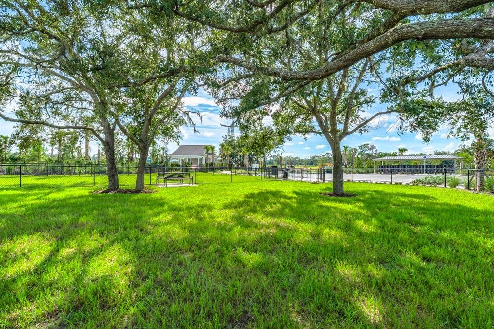 13662 TROPICAL BREEZE WAY, Hudson, FL 34669 Palm Wind Community