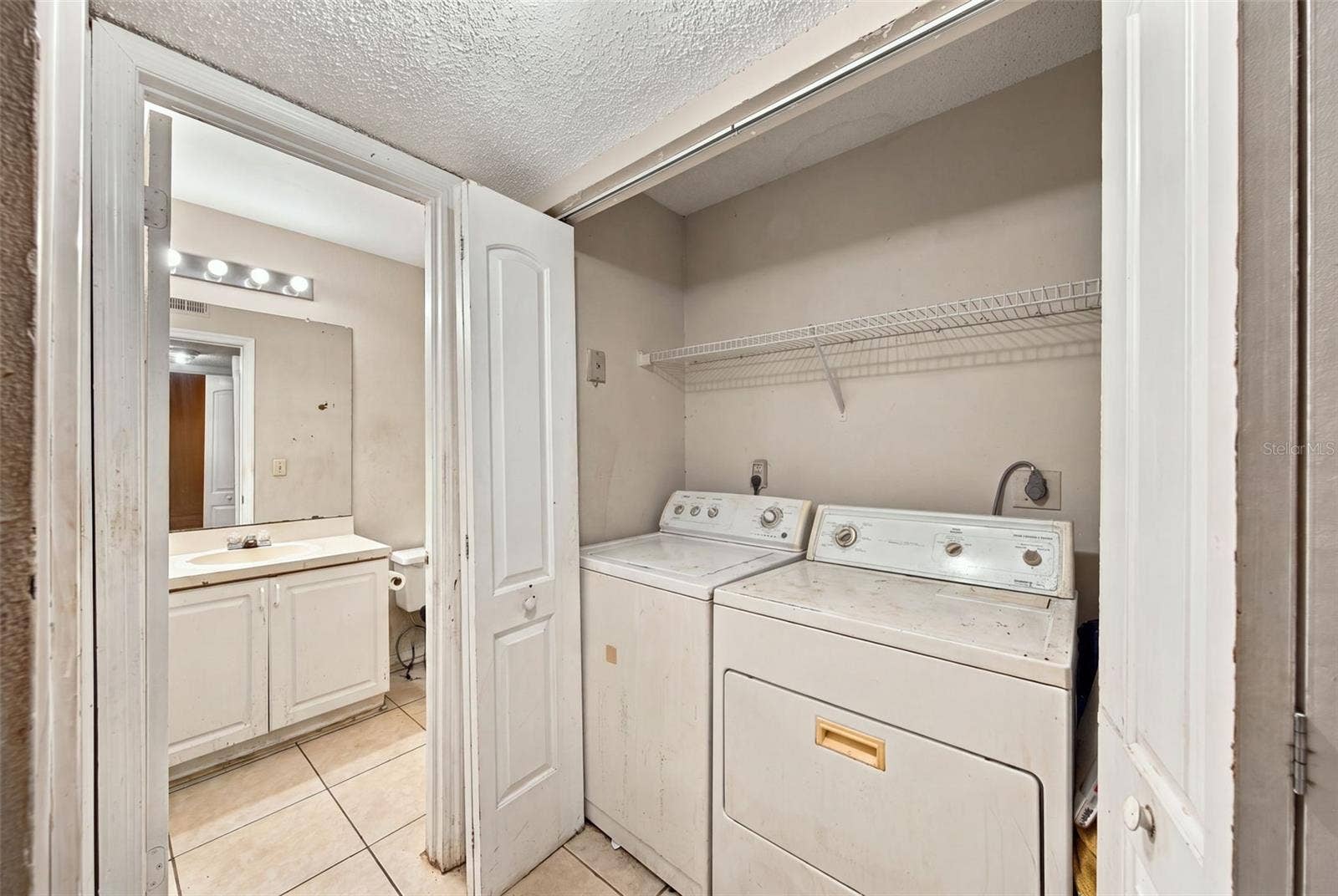 10020 STRAFFORD OAK COURT, #914, Tampa, FL 33624 10020 STRAFFORD OAK COURT, #914, Tampa, FL 33624