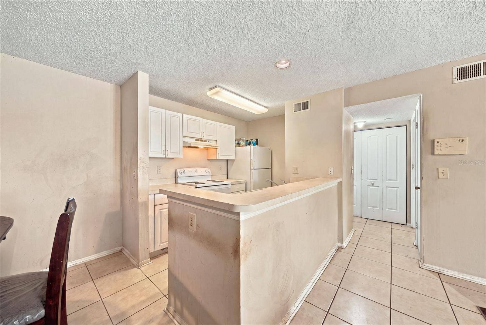 10020 STRAFFORD OAK COURT, #914, Tampa, FL 33624 10020 STRAFFORD OAK COURT, #914, Tampa, FL 33624