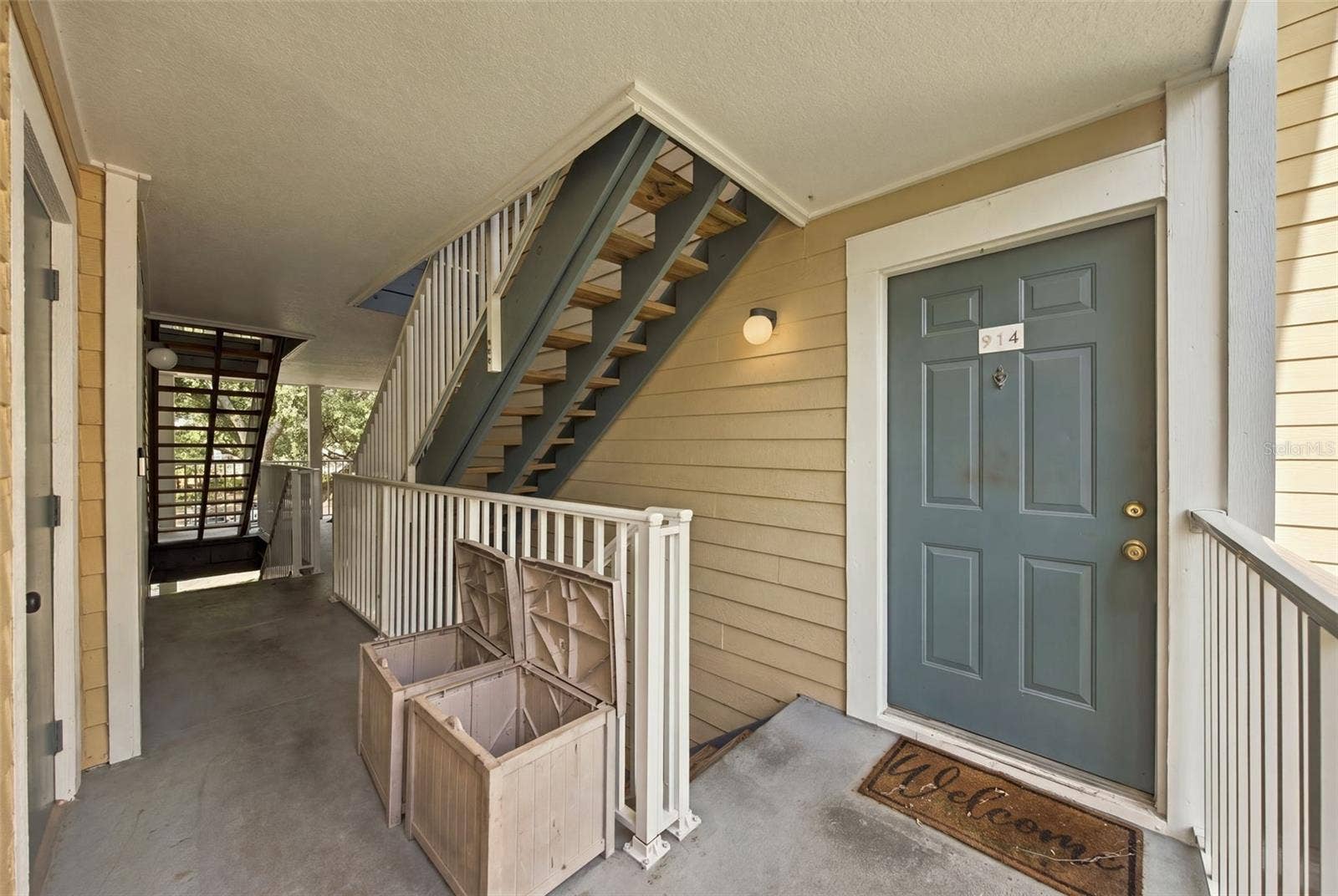 10020 STRAFFORD OAK COURT, #914, Tampa, FL 33624 10020 STRAFFORD OAK COURT, #914, Tampa, FL 33624