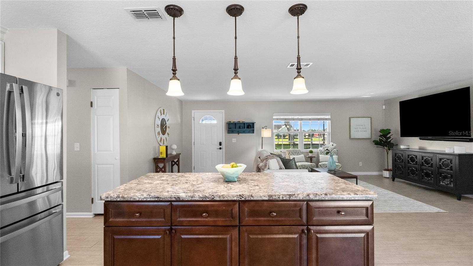 310 MOCCASIN HOLLOW ROAD, Lithia, FL 33547 310 MOCCASIN HOLLOW ROAD, Lithia, FL 33547