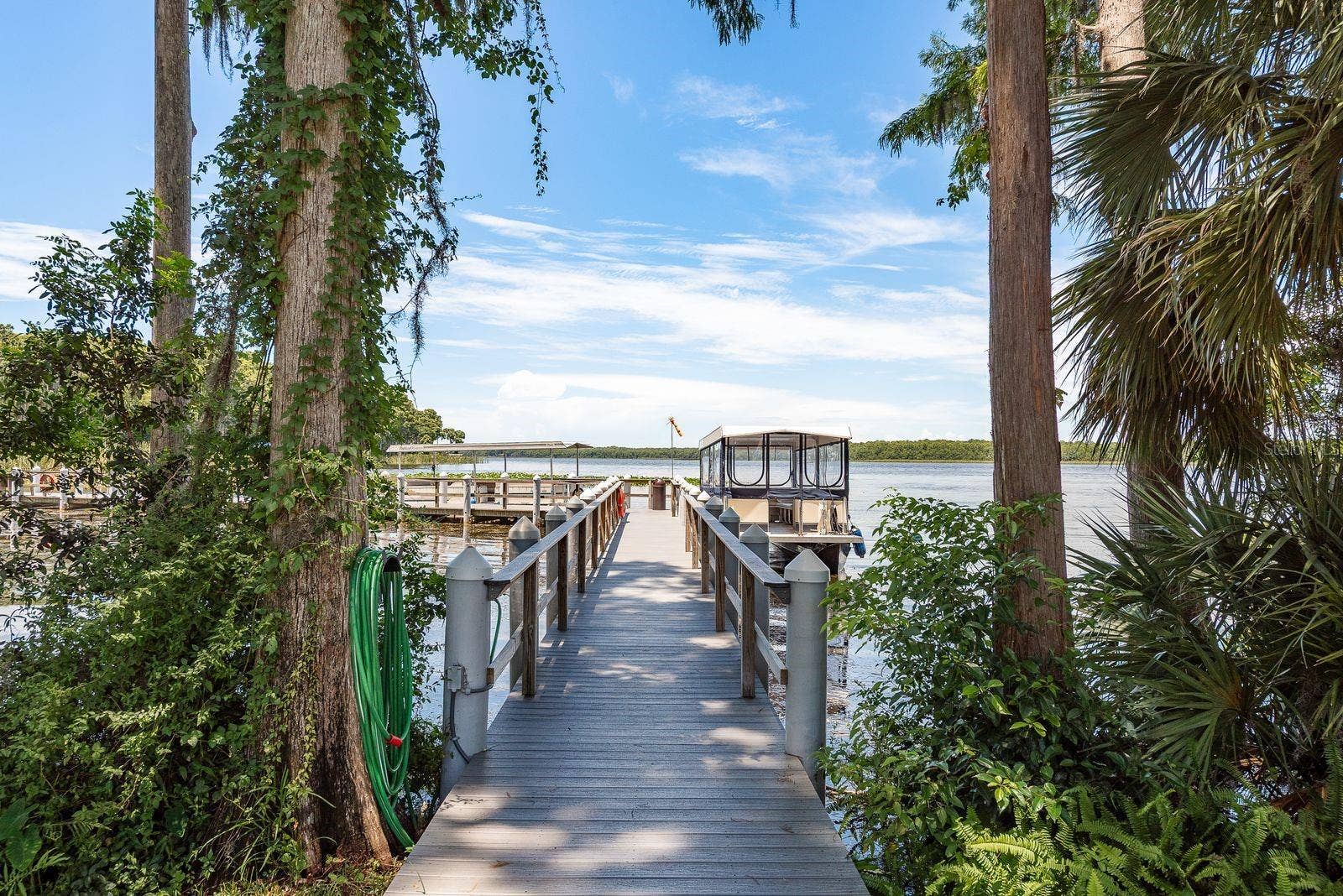 3812 TARPON POINTE CIRCLE, Palm Harbor, FL 34684 3812 TARPON POINTE CIRCLE, Palm Harbor, FL 34684