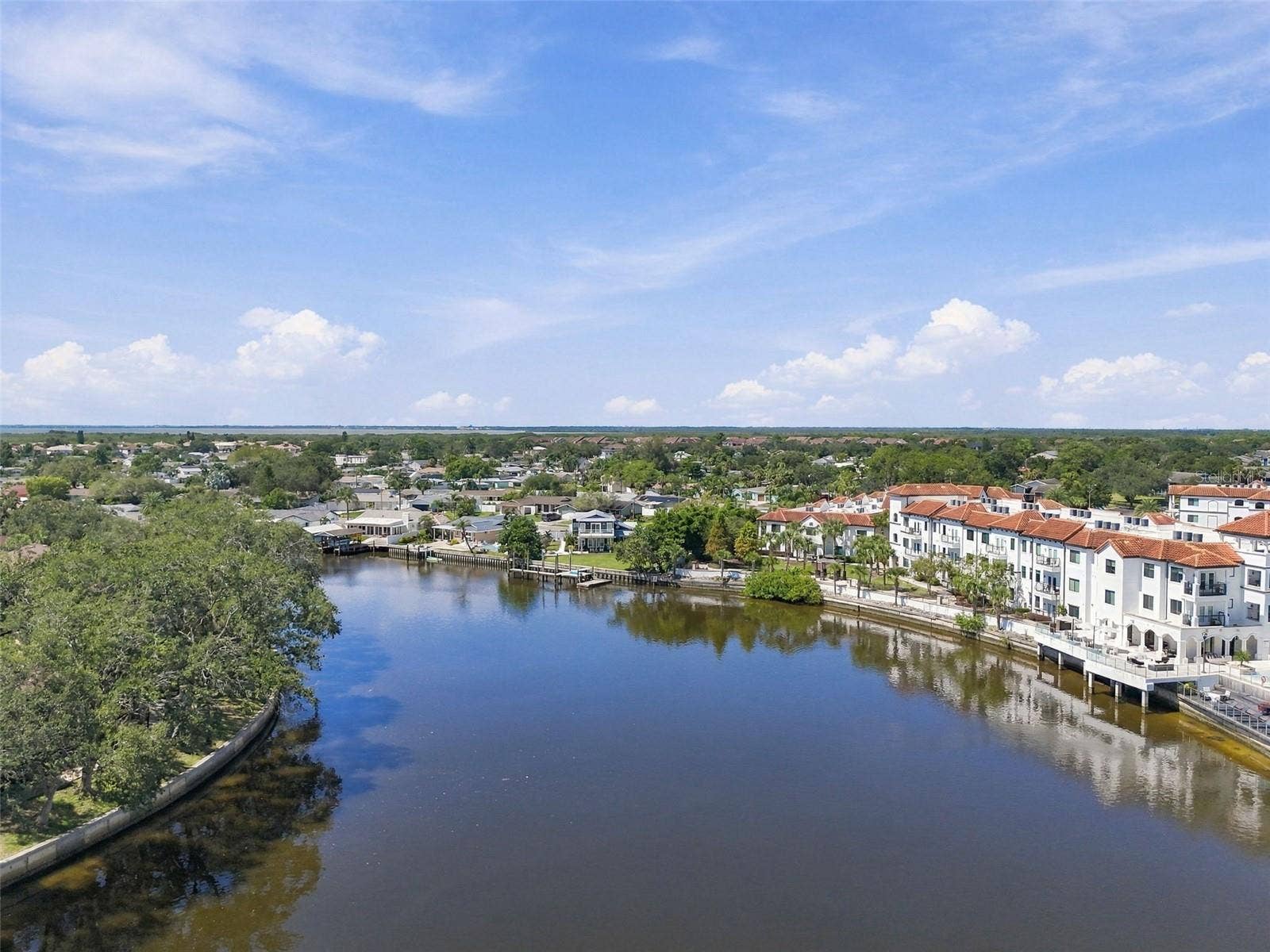 5406 E LONGBOAT, Tampa, FL 33615 Boat lift