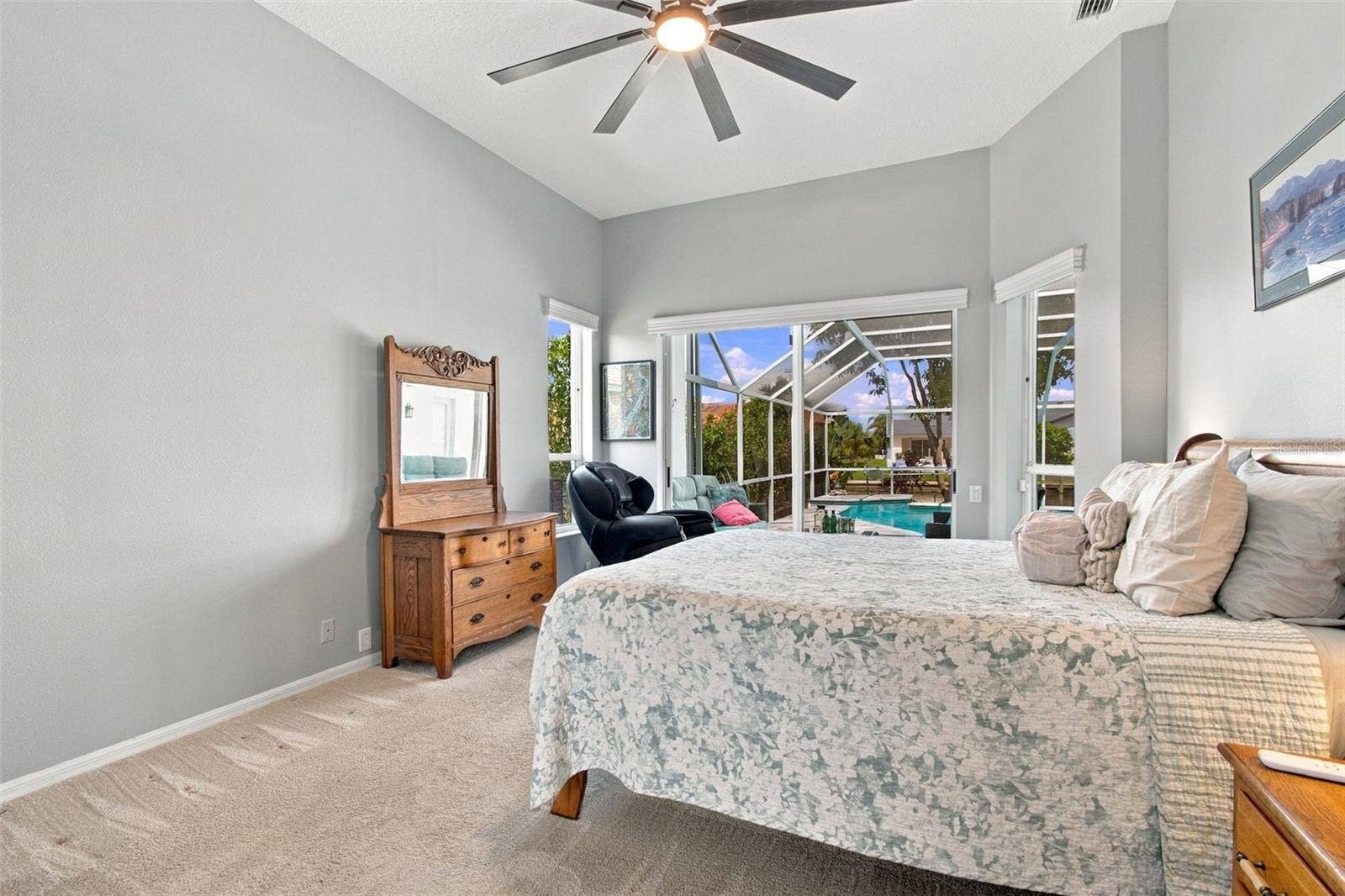 5406 E LONGBOAT, Tampa, FL 33615 Primary bedroom