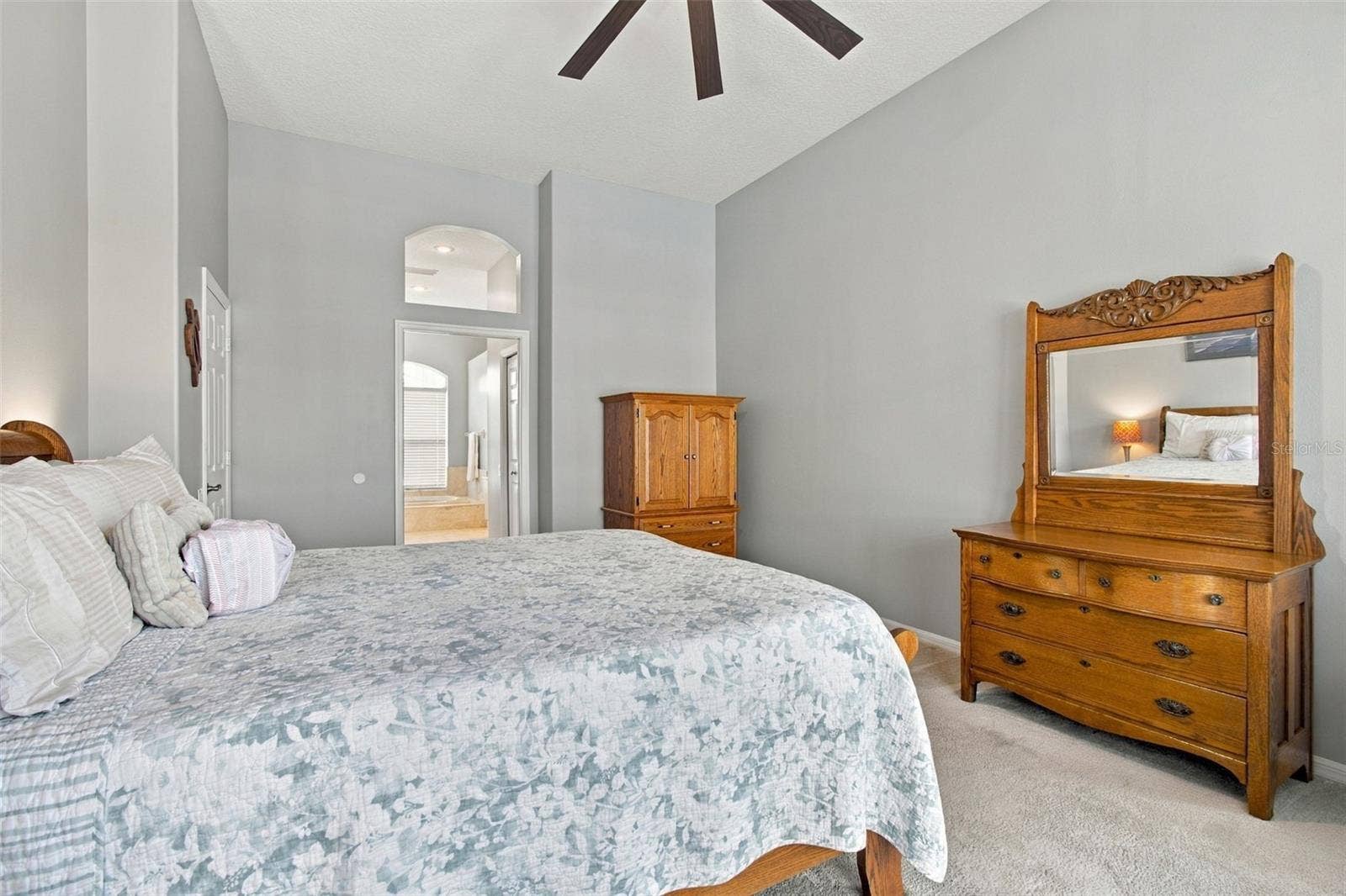 5406 E LONGBOAT, Tampa, FL 33615 Primary bedroom