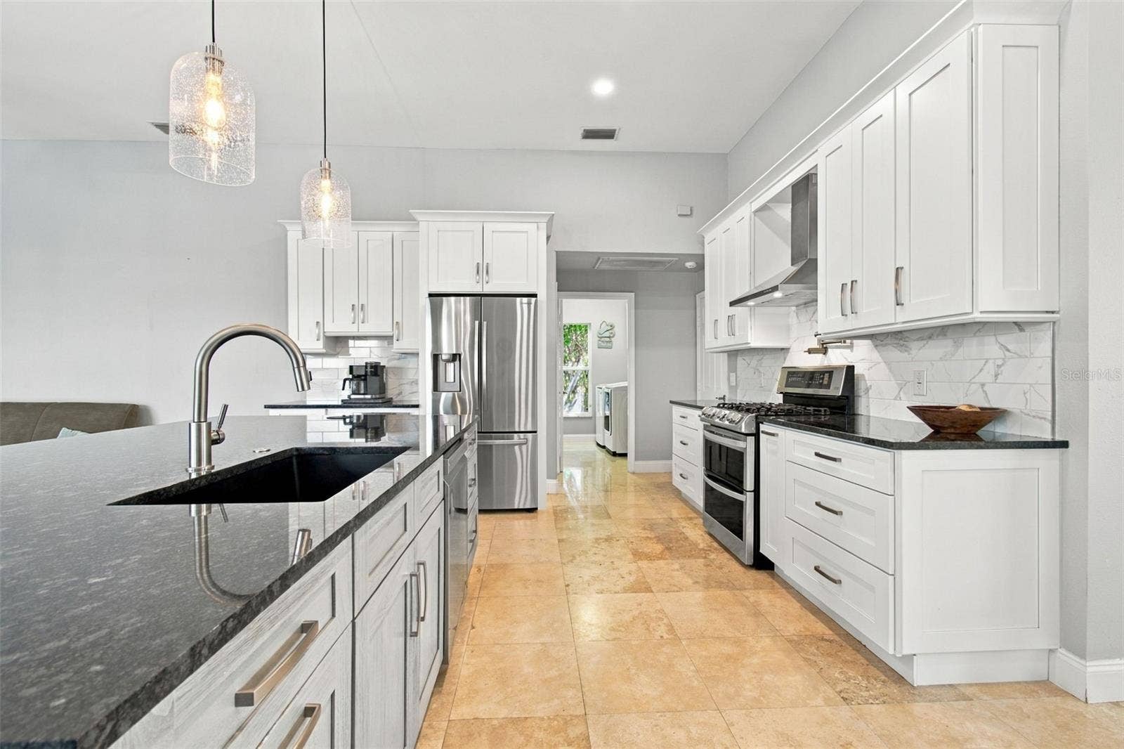 5406 E LONGBOAT, Tampa, FL 33615 5406 E LONGBOAT, Tampa, FL 33615